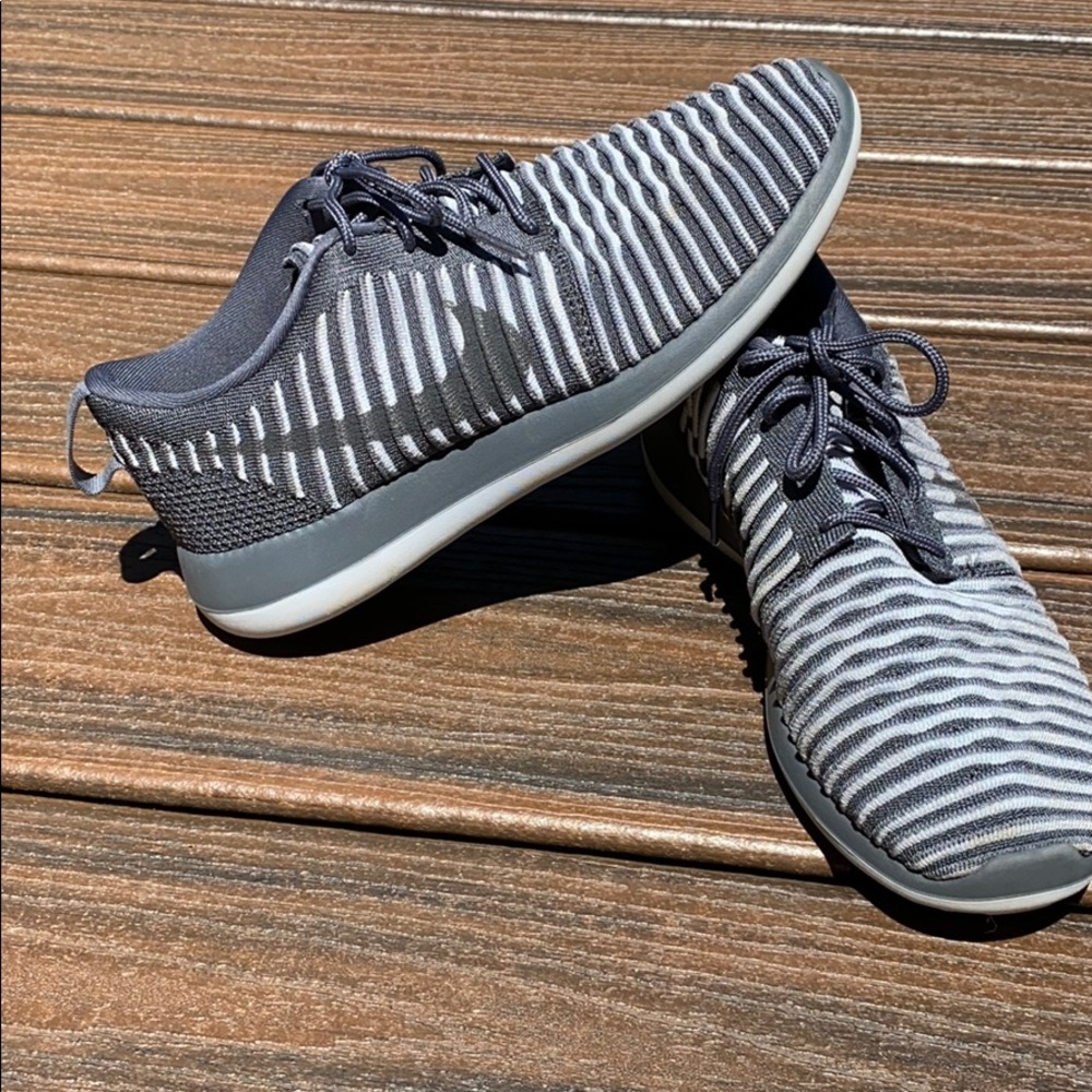 Ladies Nike Roshe Running shoes - used as leisure